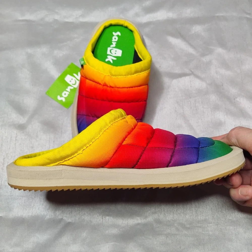 SANUK Girls Size 3 Lil Puffer Low Rainbow Mule Sandal Slippers‎ NEW